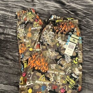 Men’s Camouflage Graphic Joggers Size L by Drill Clothing